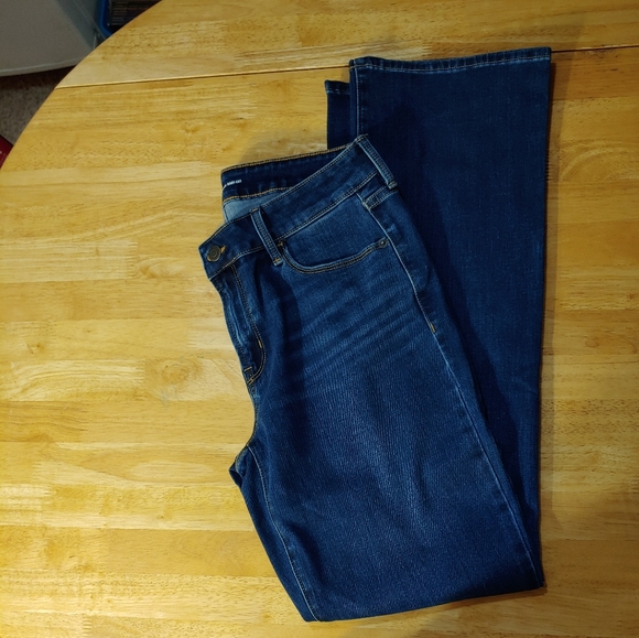 Old Navy Denim - Old Navy. Kicker Boot Cut. Mid-Rise. Dark Blue.